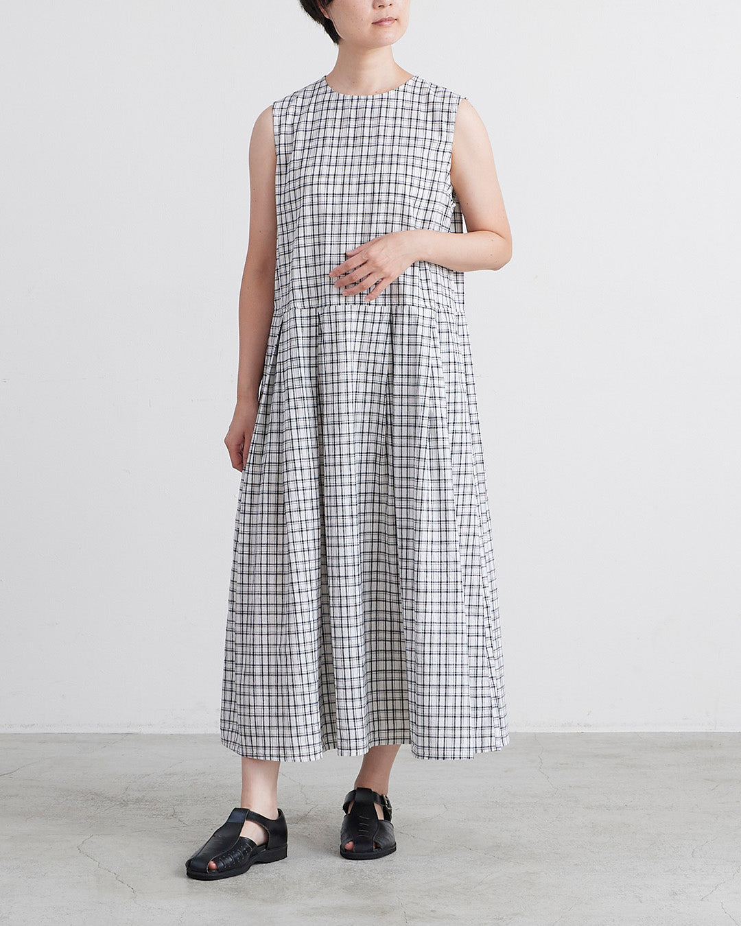 HEAVENLY ヘブンリー］ #004 Cotton Linen Nosleeve Onepiece
