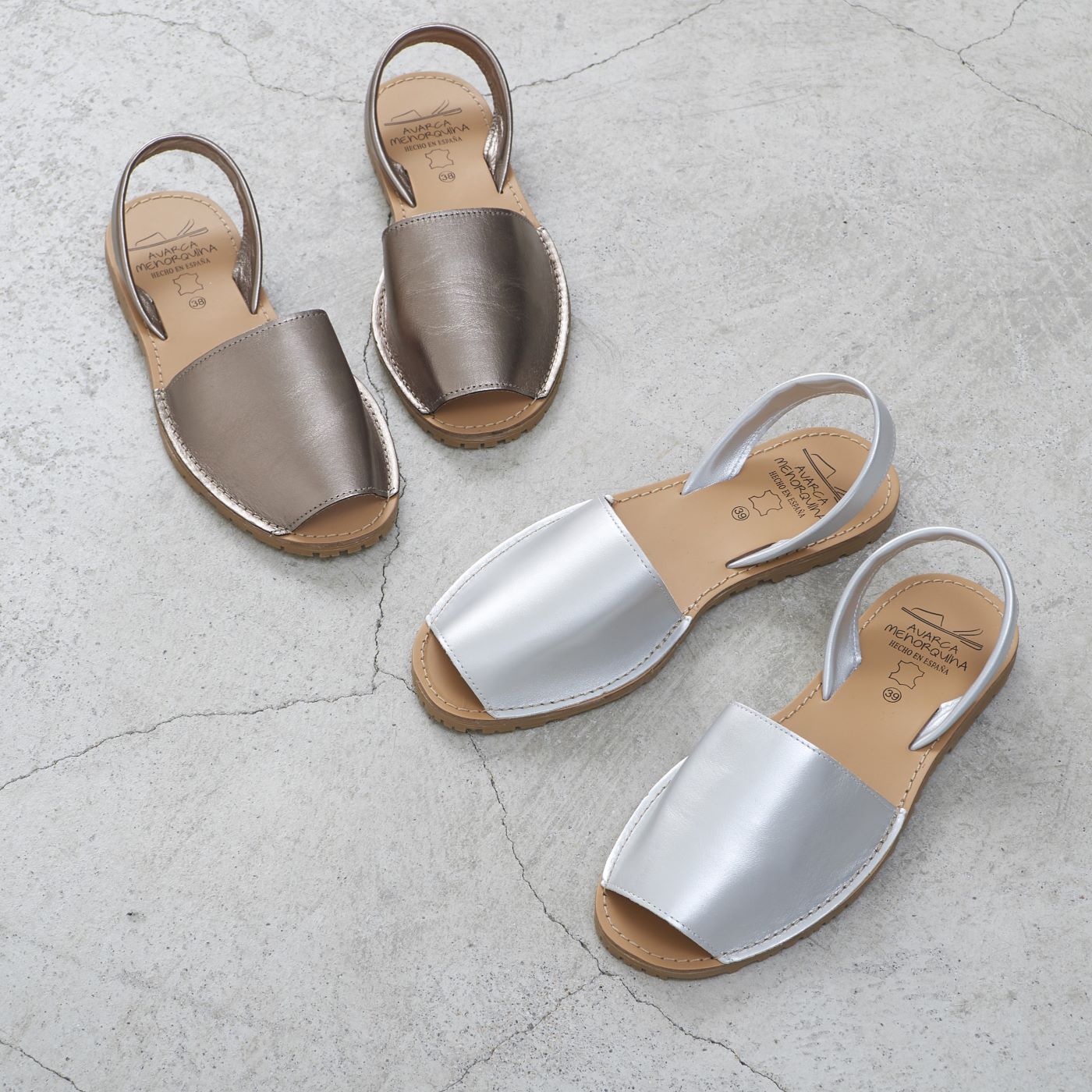 AVARCA MENORQUINA アバルカメノルクイナ］ Backstrap Flat Sandals ...