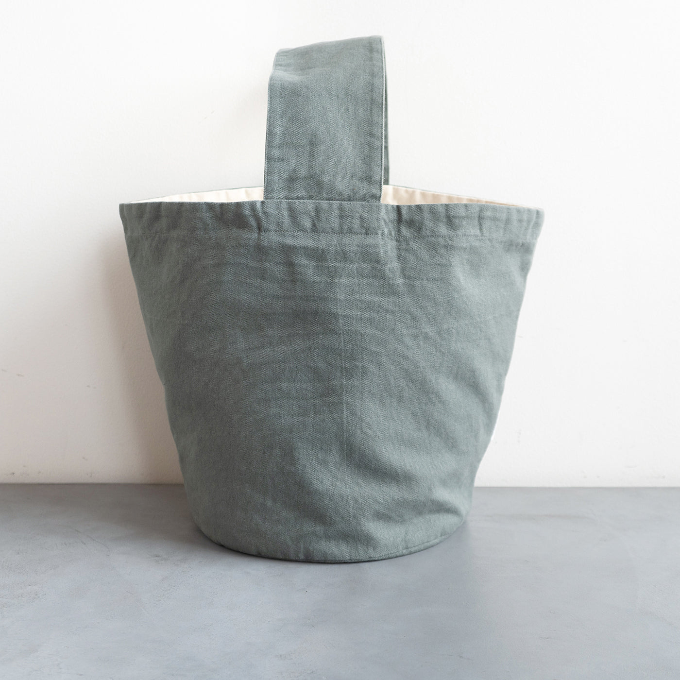 pouto ポウト］#002 CANVAS BUCKET BAG MEDIUM キャンバス バケット