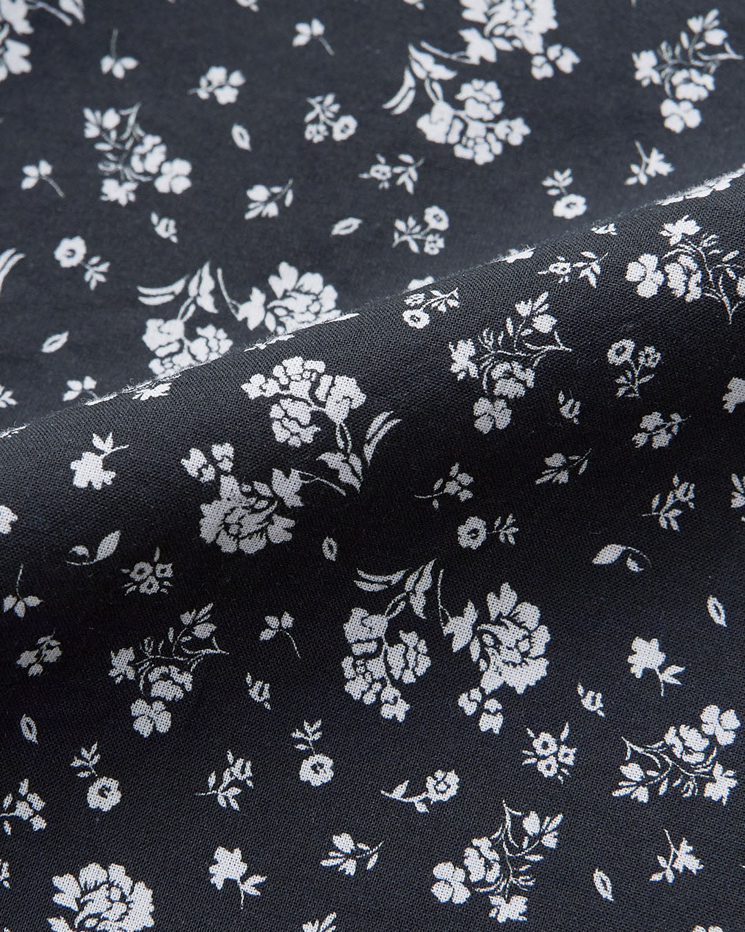 HEAVENLY ヘブンリー］ #008 60s Lawn Flower Print Gaucho