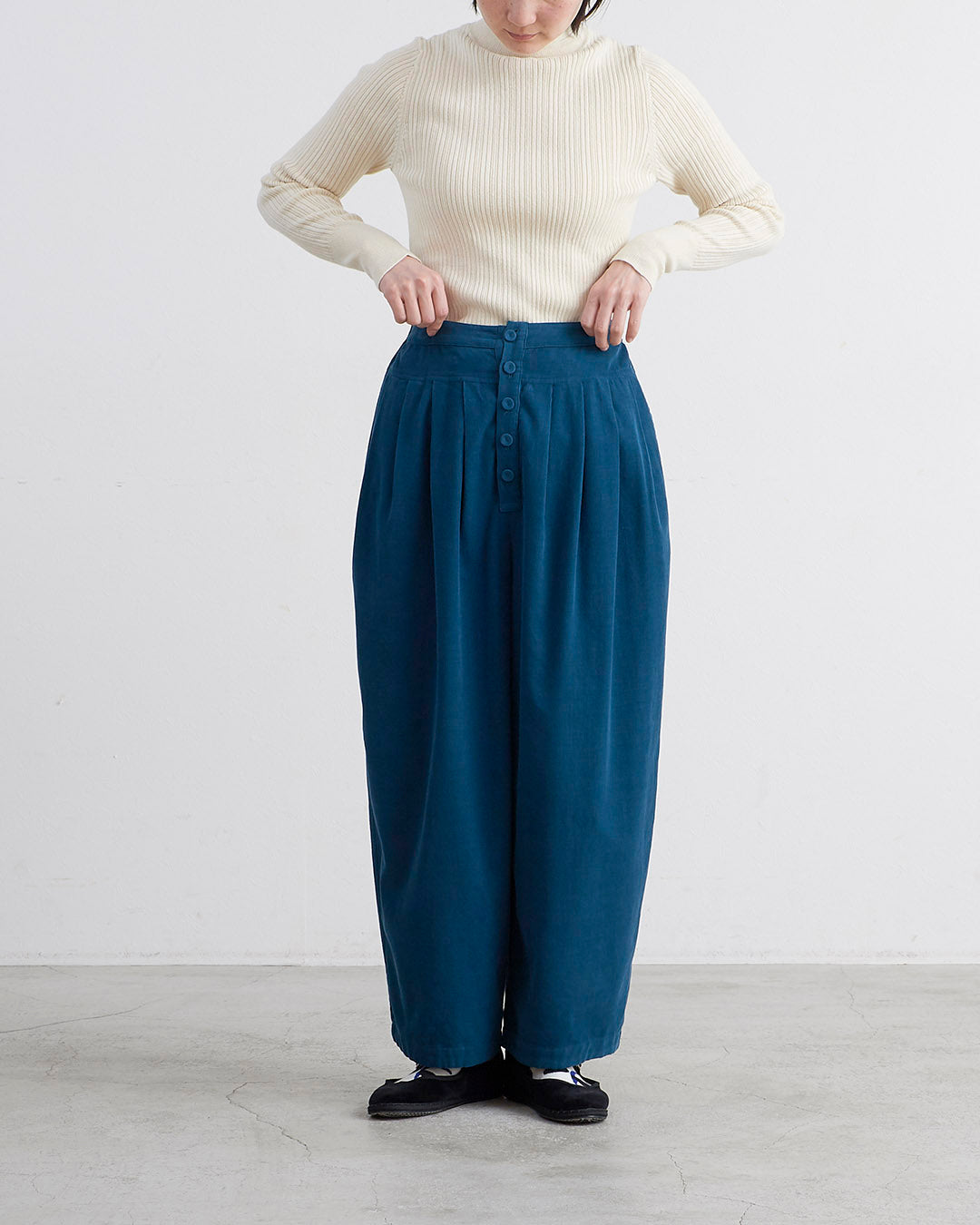 HEAVENLY ヘブンリー］ #006 18W Corduroy Tuck Wide Pants / 18W