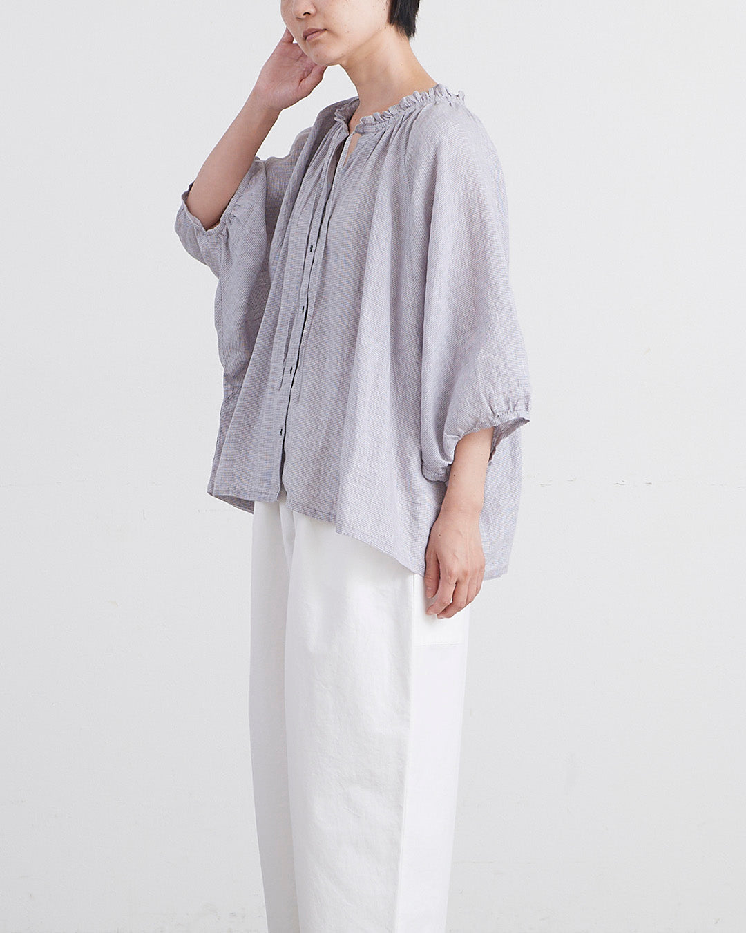 HEAVENLY ヘブンリー］ #005 Linen Check Frillneck Dolman Blouse