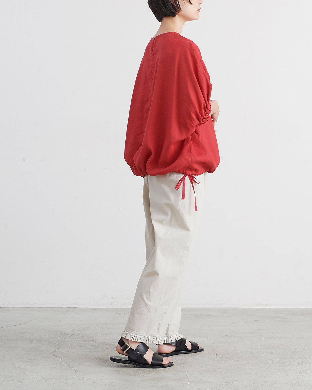 春夏45R リネンヘリンボーンのニットソーキャミソール　麻　¥46,200 HEAVENLY ヘブンリー］#002Linen Gathersleeve Side Ribbon Pullover