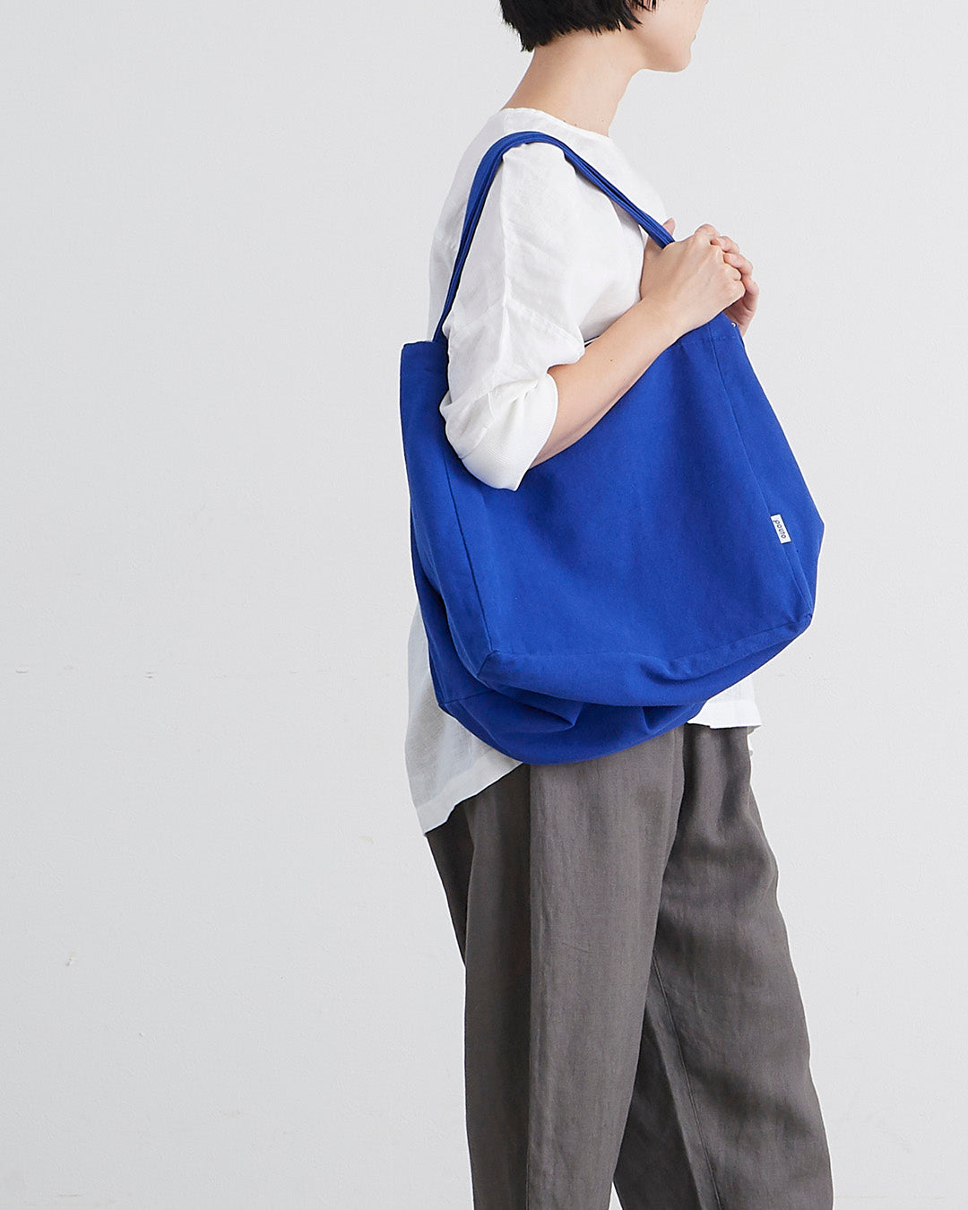 pouto ポウト］#004 CANVAS CUBE TOTE LARGE キャンバス キューブ