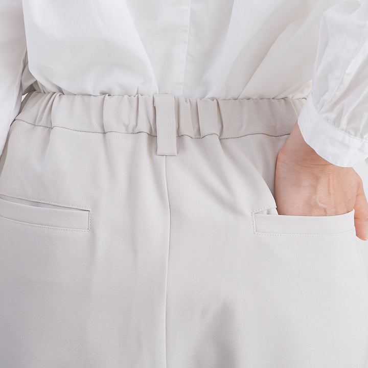 un cinq アンサンク］ #25-05 Melange Dry Twill Tuck Tapered Pants