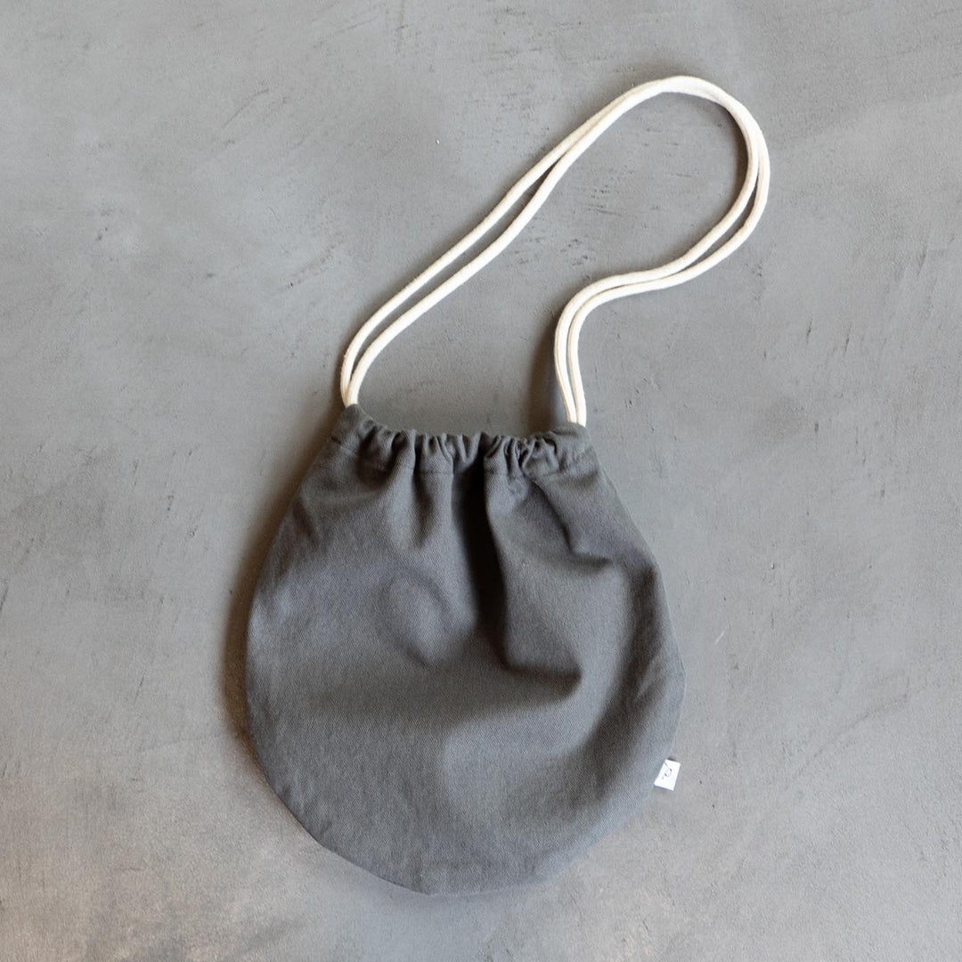 pouto ポウト］#011 CANVAS CIRCLE DRAWSTRING BAG キャンバス